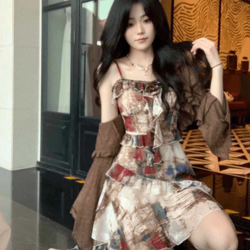 スカート裾キャミソールスカートカーディガンセット2025秋を引きずるのヴィンテージジャカードシニア油絵気質雰囲気感覚