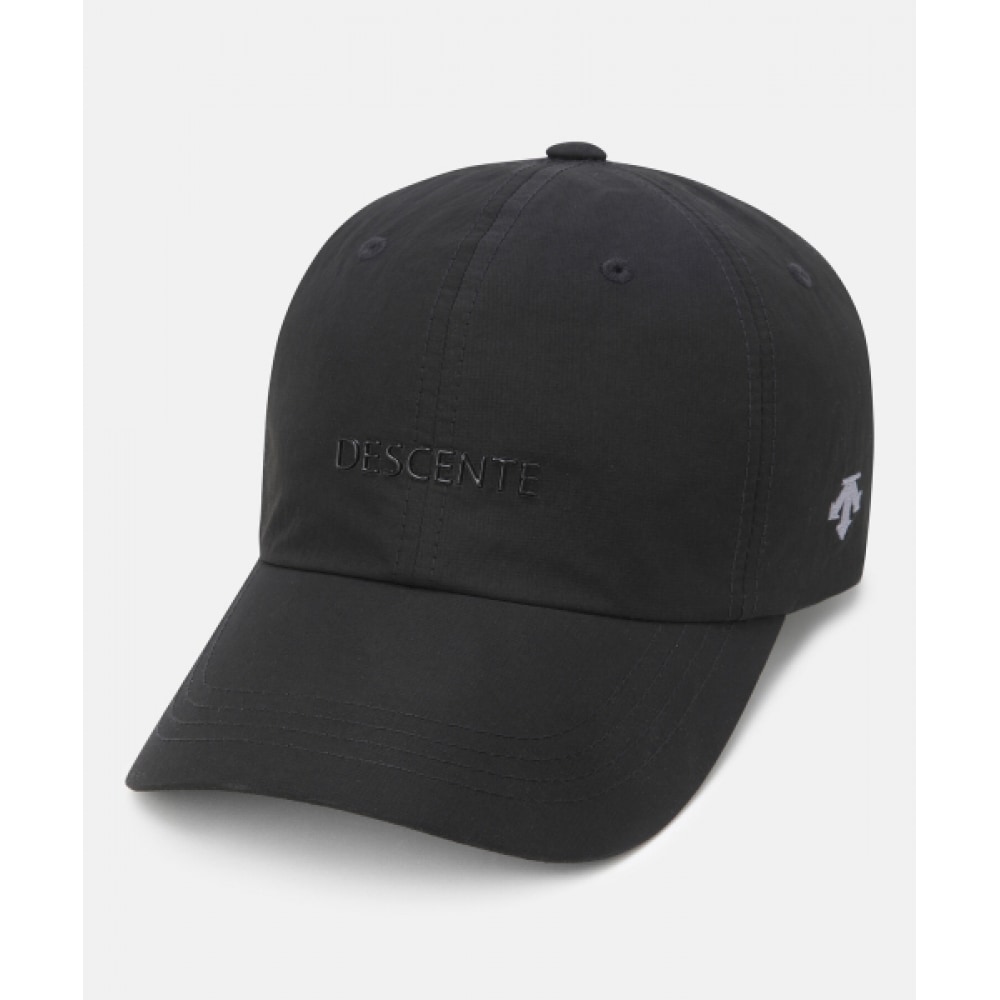 デサントワッディングロゴナイロンボールキャップブラック (SQ123UCP14)
