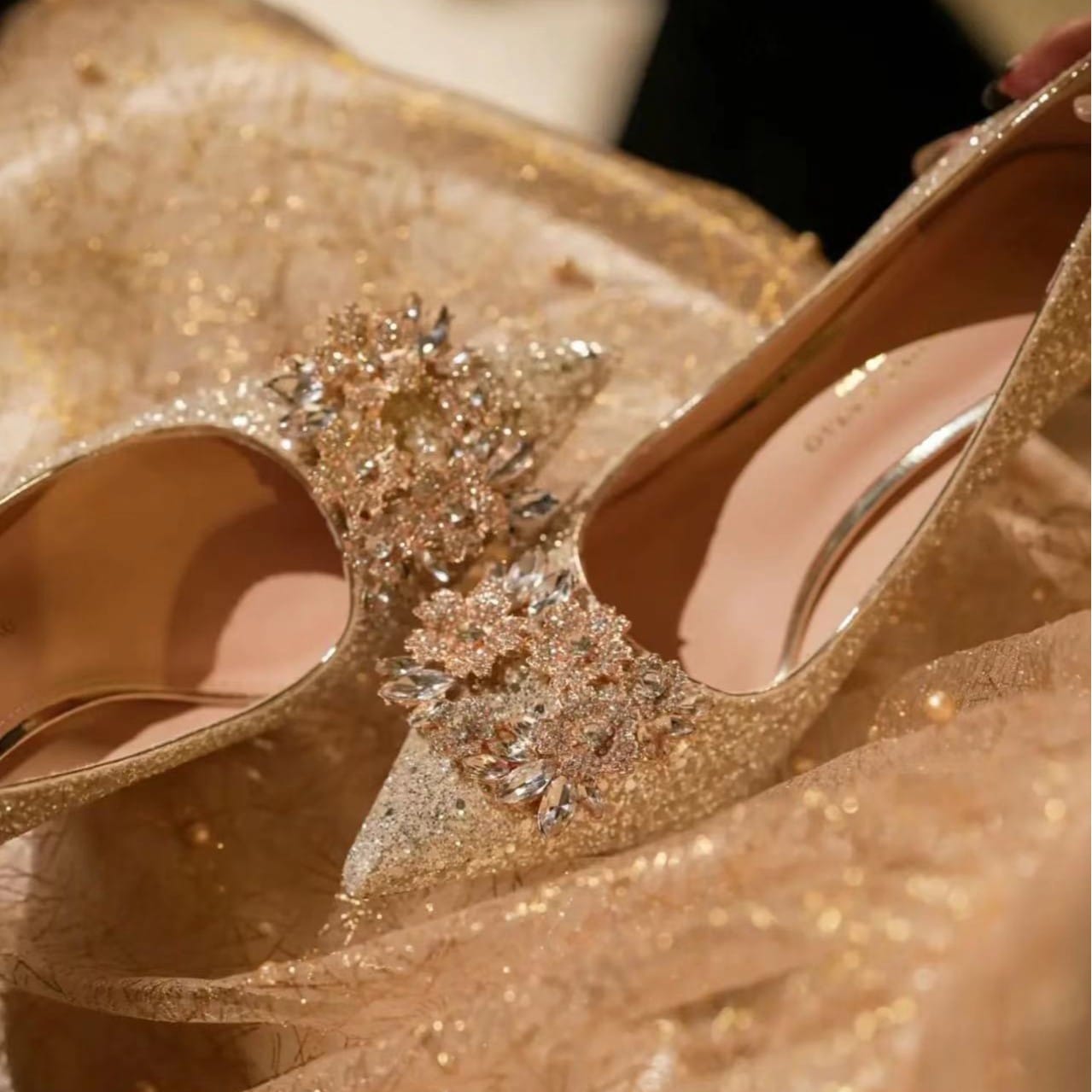 6CM ピンヒール 9CM結婚式 パンプス ハイヒール 疲れない 歩きやすい 無地 パンプス レディース ラメパンプス シンプル