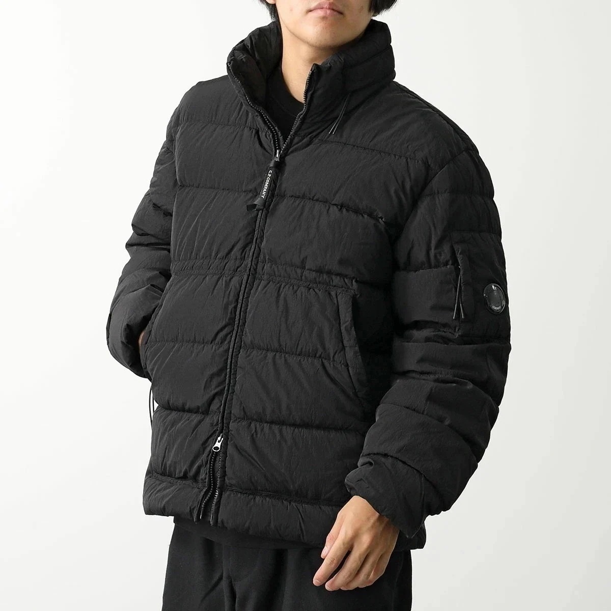 C.P.COMPANY シーピーカンパニー ダウンジャケット Chrome-R Down Jacket 17CMOW016A 005904G メンズ フード内蔵