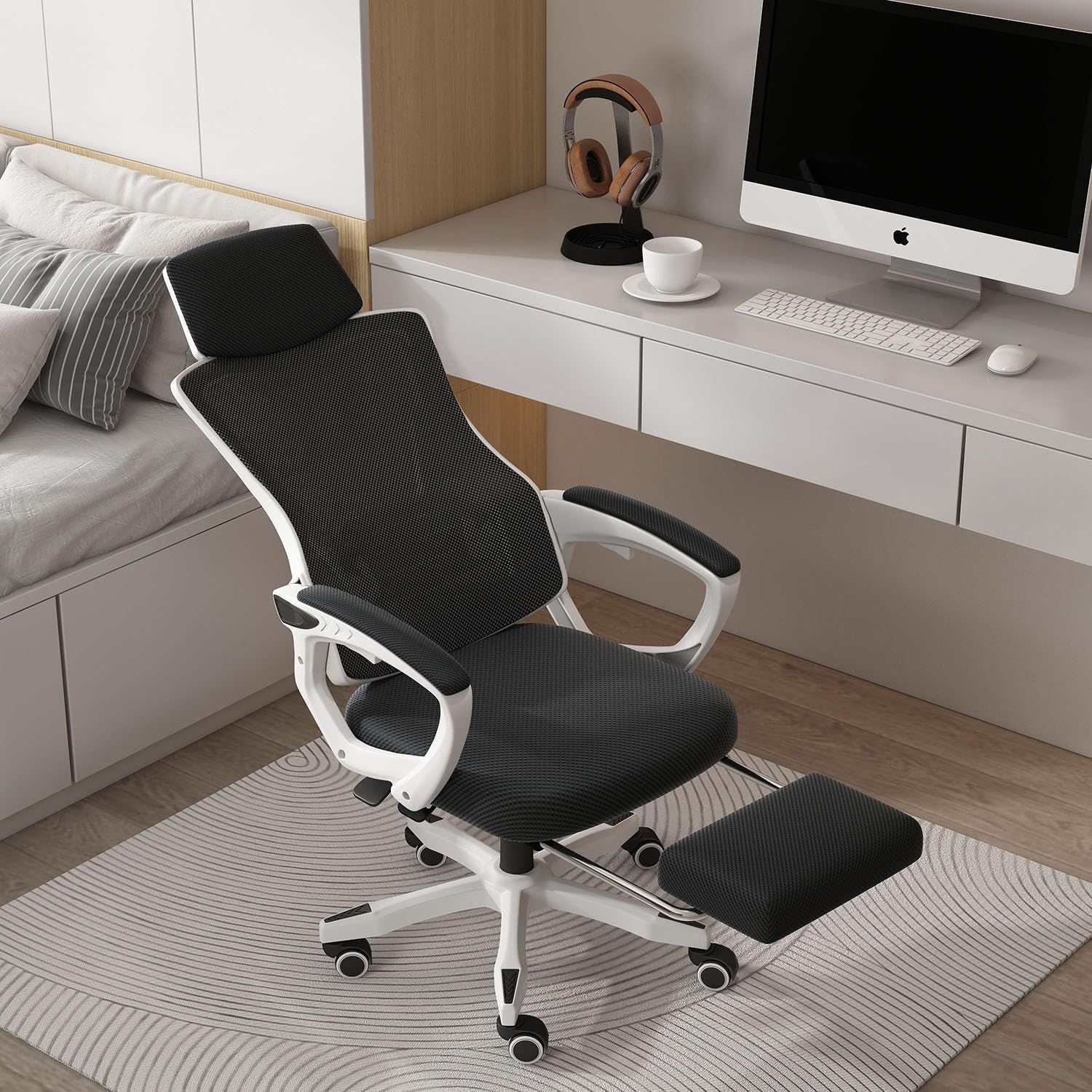 オフィスチェア デスクチェア オットマン リクライニング チェア 疲れない テレワーク パソコンチェア メッシュ 人間工学 ハイバック 事務椅子 PCチェア 無段階昇降 360度回転 ブラック&ホワイ