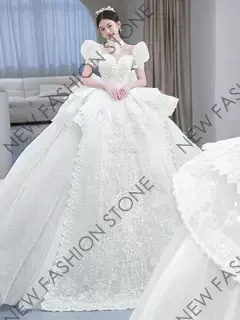 氷と雪の王女のウェディングドレス2024新型重工の贅沢な高級質感宮廷風フレンチウェディングドレス-48