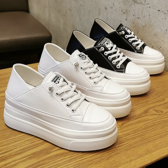 【取寄：納期2週間】スニーカー レディース 厚底 フラットシューズ 紐靴 レースアップ ボリュームソール 7cm