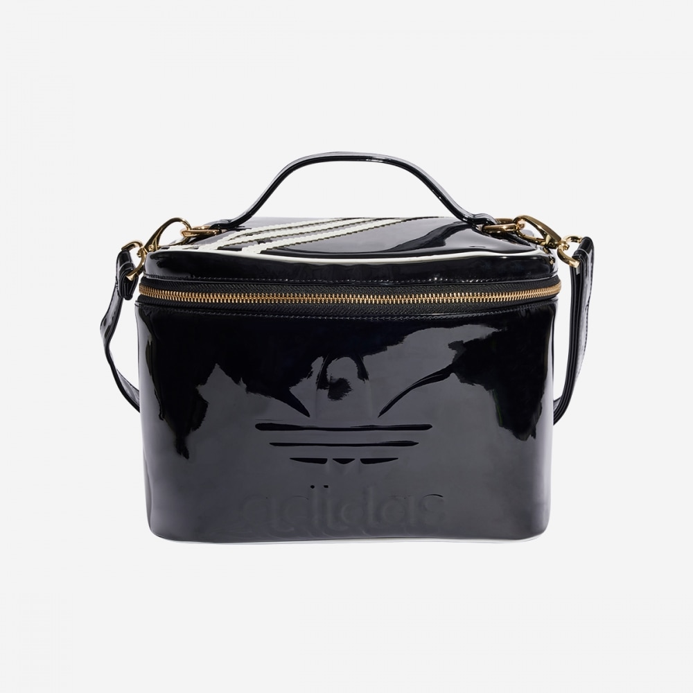 アディダスコメティックバッグ JD5327