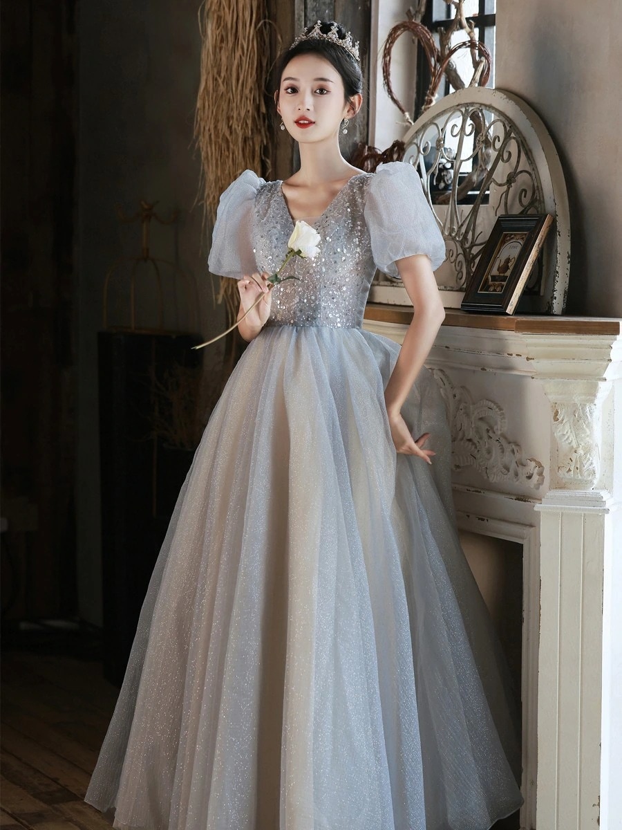 2024新入荷 高級感 おしゃれ 結婚式ワンピース ドレス ウェディングドレス 気質 花嫁ロングドレス 成人式 同窓会 演奏会 司会者 発表会 卒業式 パーティードレスワンピース
