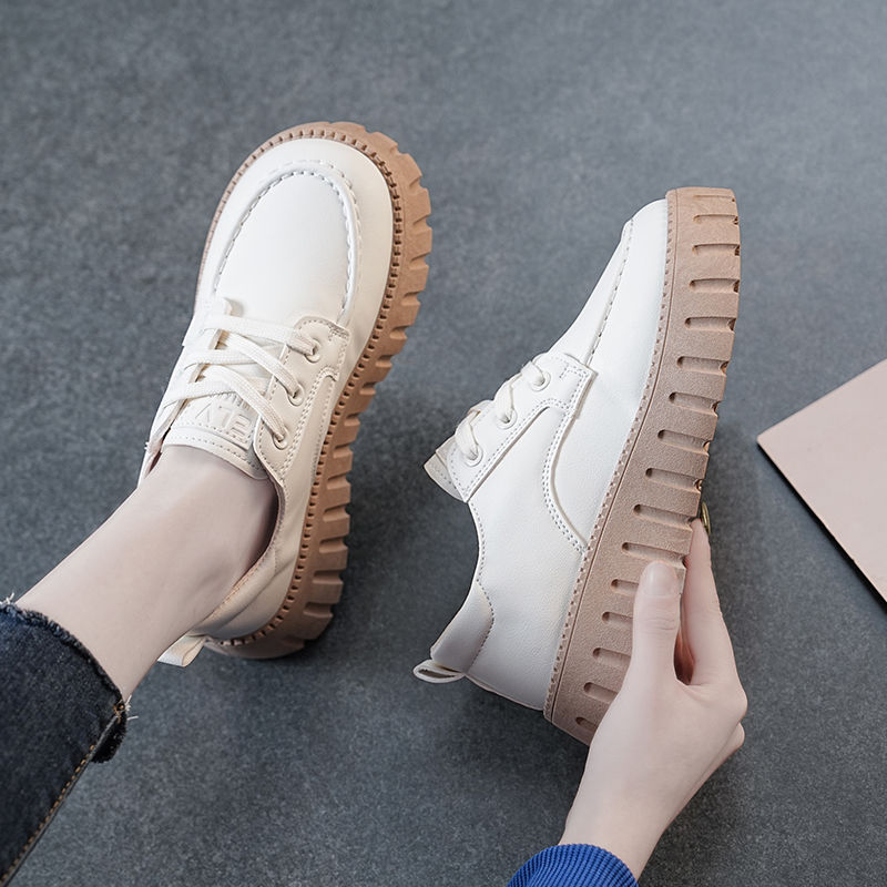 厚底スニーカー 23の新作pu皮面マドレーヌ底は痩せて見える女性の白い靴が高カジュアルになることを示している 5,235円
