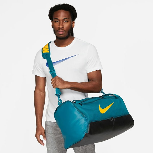 Qoo10] NIKE ボストンバッグ 60L スポーツバッグ