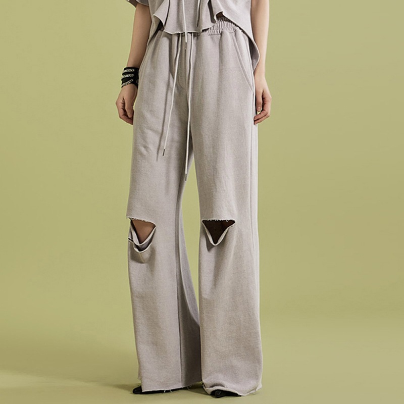 P3059 カットアウト トレーニング ロング パンツ