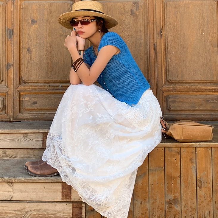 ボトムス スカート ロングスカート フレアスカート ウエストゴム 刺繡 透け感 ロング丈 フレア かわいい 大人可愛い きれいめ シンプル カジュアル 上品 おしゃれ かっこい 大人女子 こなれ感