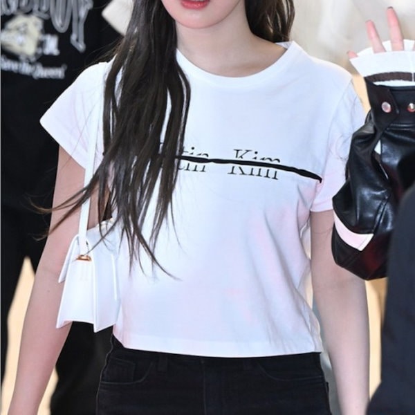 Qoo10 Matin Kim Cutted Logo Crop レタリ