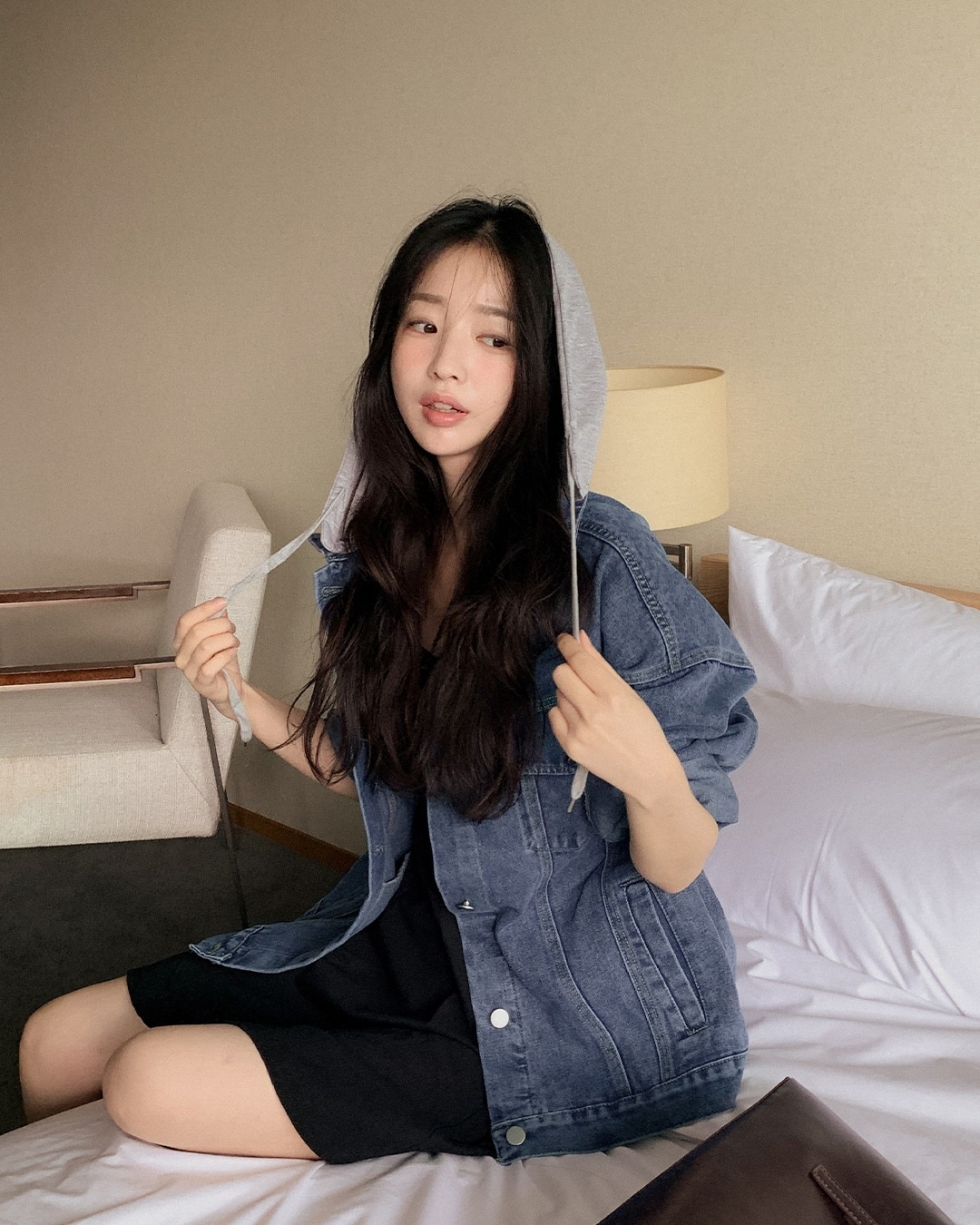 アノンフードデニムジャケット韓国ファッション レディース 4,750円