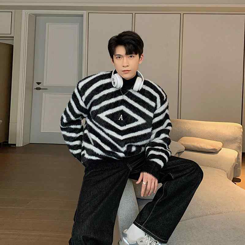 メンズ ファッション 男性用 オシャレ シンプル 大人 かっこいい 大きいサイズ ストリート 紳士服 冬 厚手 ラウンドネック セーター ストライプ シルエット ショルダーパッド トップス