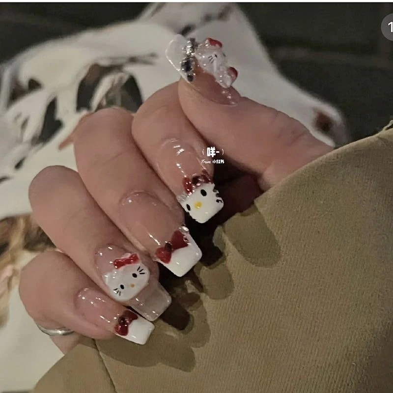 激レア　ハローキティ ネイルプルトップオープナー Qoo10] 【激安本日限定】ハローキティネイルチップ