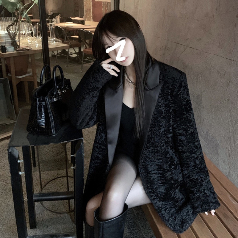 素晴らしい質感の高級ブラックパッチワークスーツジャケットスタイリッシュで厚手で暖かくスリムで多用途なキルティングブレザー