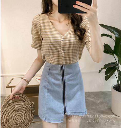 新しい小さな新鮮な V ネックの格子縞のシャツの女性のショート トップゆったりと薄い気質韓国スタイルのシャツ 5,399円