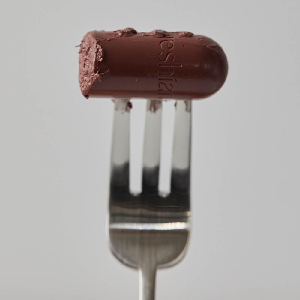 フレシアンセンシュアルビーガンリップバーム[08プライド]