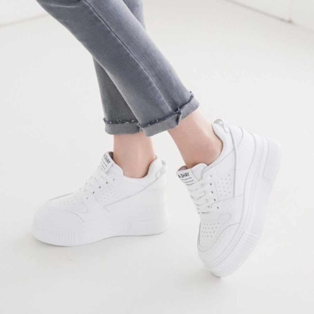 (Ninas Paris) 5cm チャンキーヒールファッションスニーカー