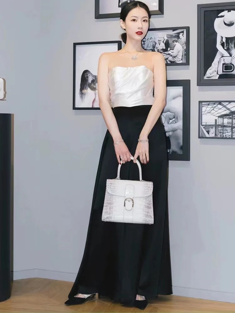 ウエディングドレス 袖なし レディース ビスチェ フォーマルドレス ノースリーブ 体型カバー 黒に白 花嫁 ドレス海外挙式 お呼ばれ 結婚式 演奏会ドレス ロングドレス パーティドレス ファスナー