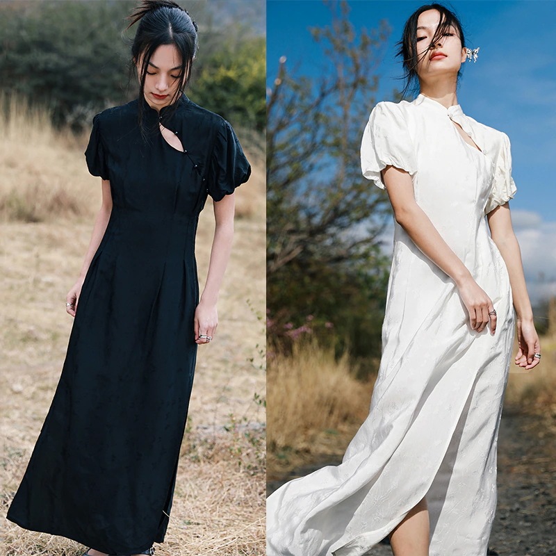 【快速出荷】サイドスリットワンピース 改良されたチャイナドレス ロング 斜め肌見せ前立て 半袖 レトロ チャイナ風ワンピース 黒 白 パフスリーブ
