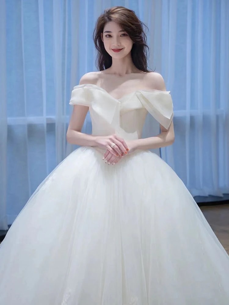 結婚式メイン糸結婚式2025トレーリングワンショルダー気質花嫁ハイエンドテクスチャサマープチ