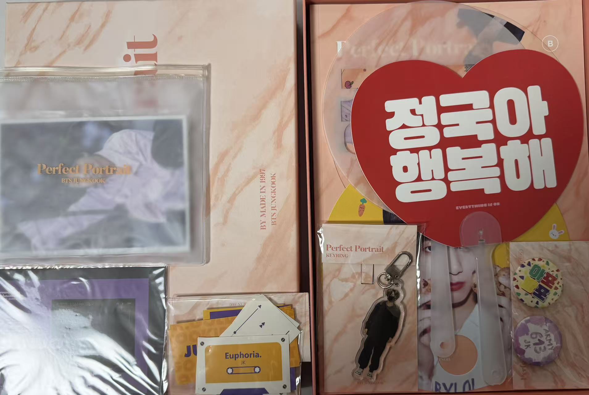 BTS ジョングク　マスタ　MADE IN 1997　写真集 フォトブック 展示会グッズ トレカ ポストカード 団扇 　JK　グク 田柾國 전정국