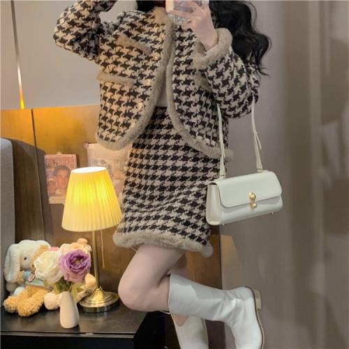 品質保証セットアップ ツーピース 2点セット スーツ レディース 韓国 チェック柄 ラウンドネック 秋 冬 長袖 ミニ丈 ショート丈 おしゃれ 可愛い オルチャン 大人可愛い ジャケット アウター ミ