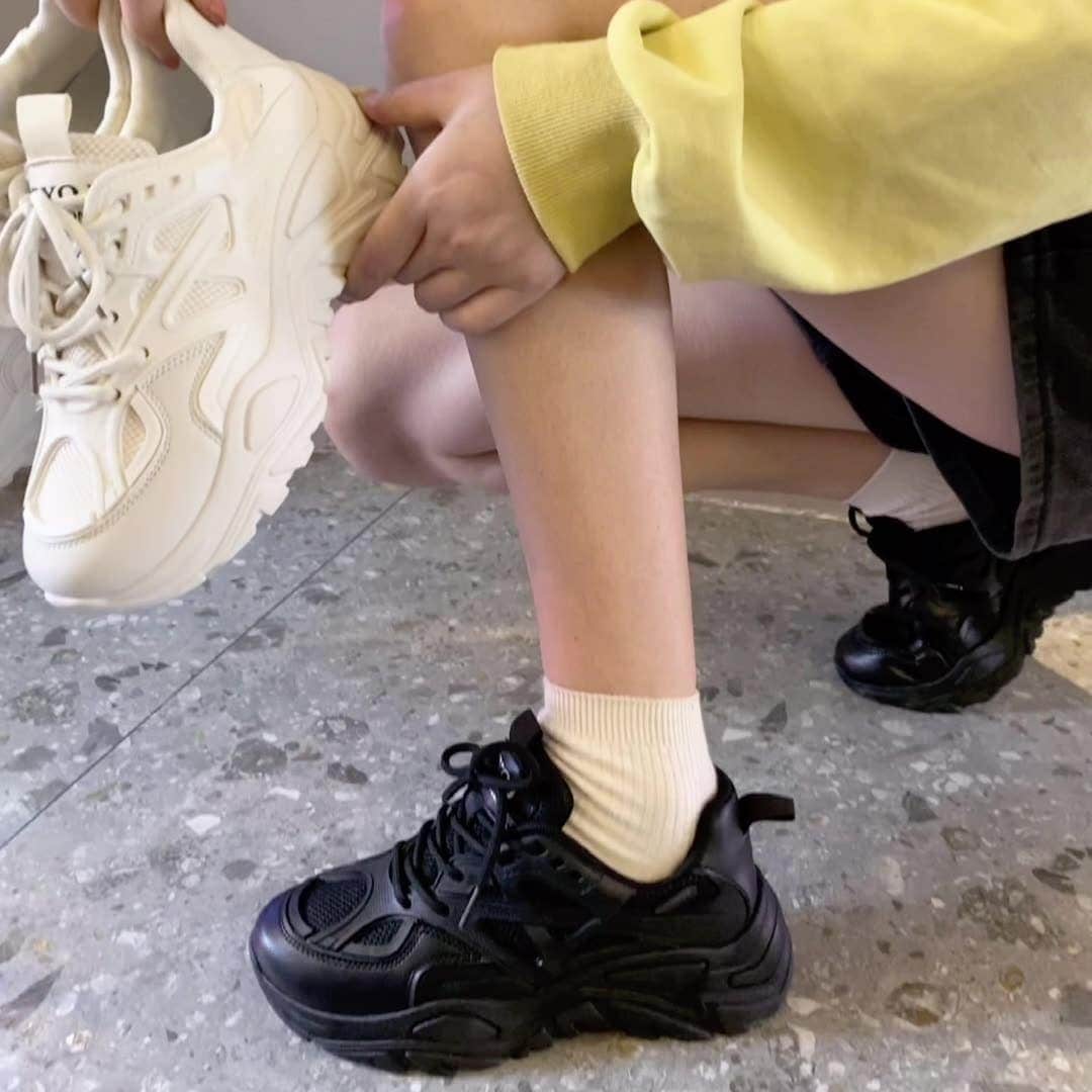 ハイソックスをプレゼント！厚底靴 レディーススニーカー ワケアリヒールパンプス韓国ファッション ワンペダル靴 靴 キャンパス風 レディース 走れるパンプス フラットシューズ 日系 通気性 キャンパス