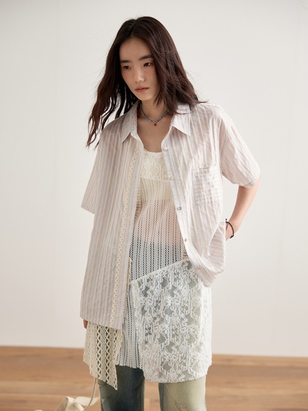 ウェブピンクストライプ新作半袖シャツトップオリジナルライトカラーカジュアルシャツ