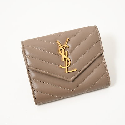 YSL ベージュ キルティング ミニ財布 サンローラン」キルティングレザーにカサンドラロゴが煌めく品格