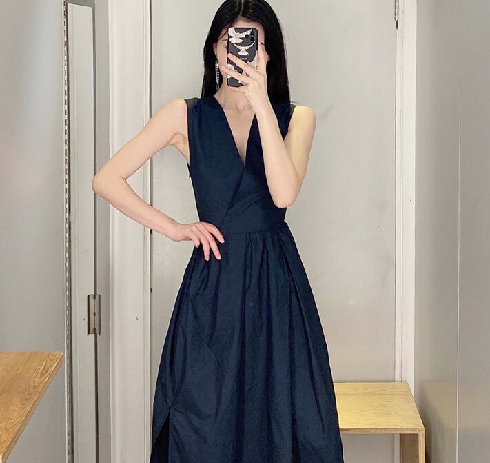 ワンピース デート 袖なし ノースリーブ Vネック 襟付き フレア スリム タイト 細身 ストレート スマート かわいい 大人可愛い きれいめ シンプル カジュアル 大人 上品 おしゃれ お洒落 ws