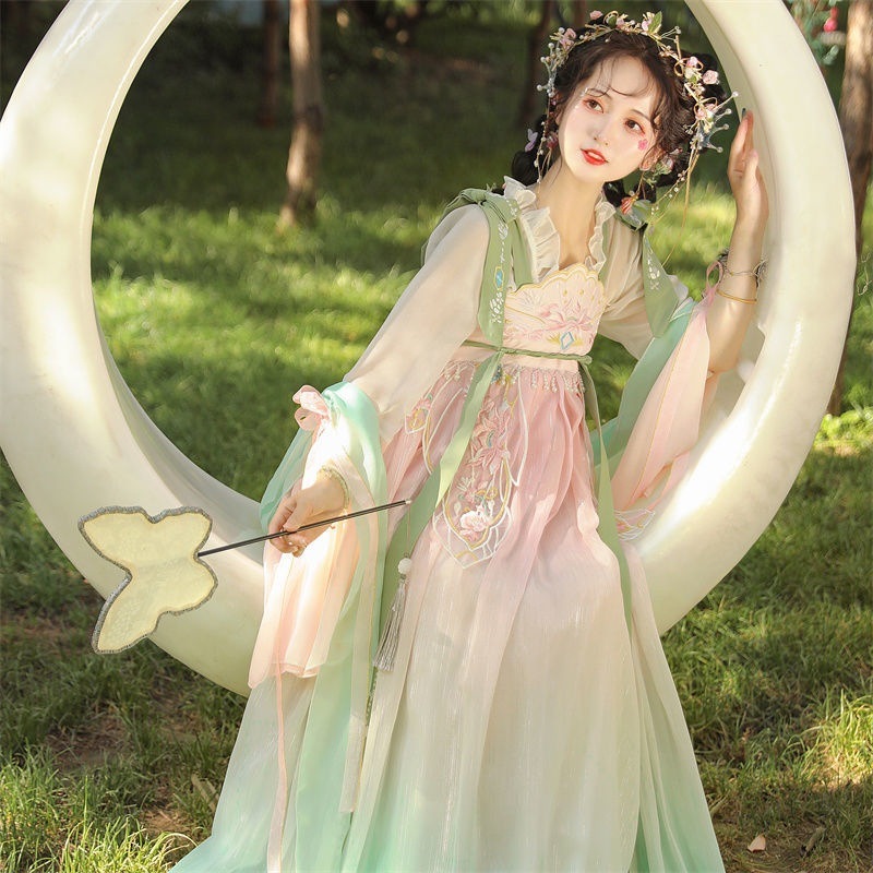 染めと絵の漢服の女性の新しい春と夏の薄いセクション中国風の胸丈のスカートのエレガントな妖精の衣装