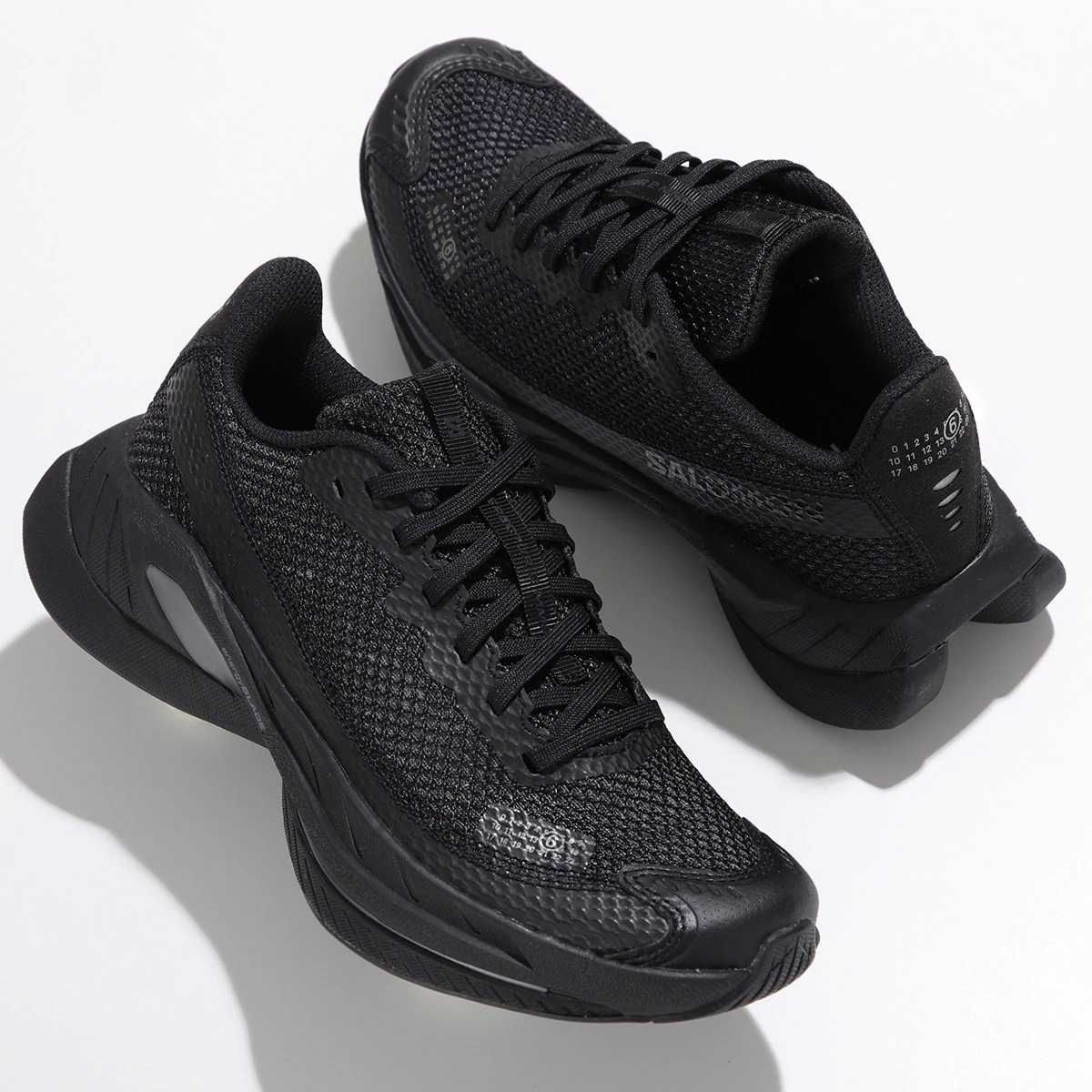 MM6 × SALOMON エムエムシックス メゾンマルジェラ サロモン コラボ スニーカー SPECTUR 2 スペクター SH1WS0016 P8162 メンズ 軽量 シューズ 靴