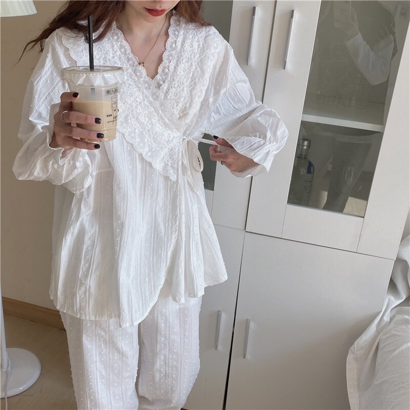 ルームウェア　ナイトウェア　ルームウエア　パジャマレディース 2点セット 薄手 長袖　ラウンドネック　シャツ 襟付き ゆったり　部屋着 寝間着　ガーリー カジュアル カワイイ おしゃれ　韓国　大人