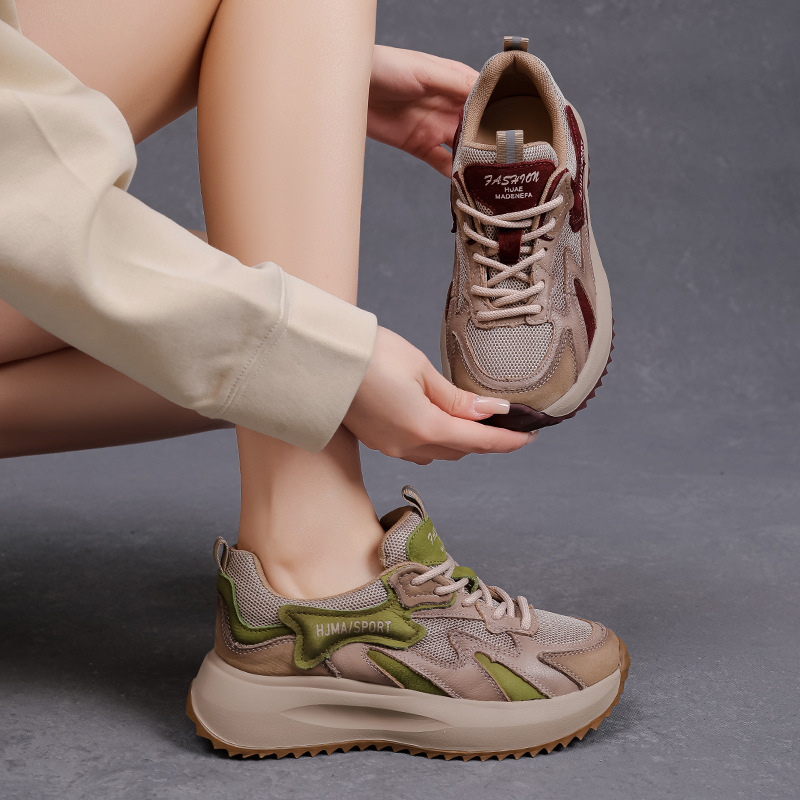 身長アップ効果のある厚底メッシュのガンプシューズ（レディース）2025年夏新作 通気性抜群 韓国版 スポーツカジュアル万能ランニングシューズ