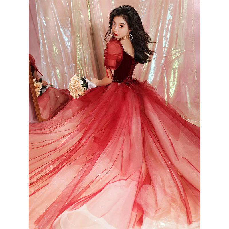 スーツ花嫁の結婚2025シニアホストエンゲージメントドレスは通常女性のために着用できます