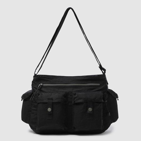 ブリッツクロスバッグ BLACK UR123CBG22 BLK0