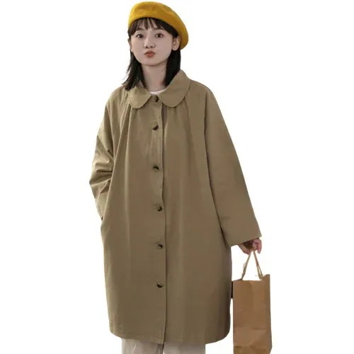 カーキ色の服女性小柄ロングコートのゆったりとした着やせシングルボタンの上着