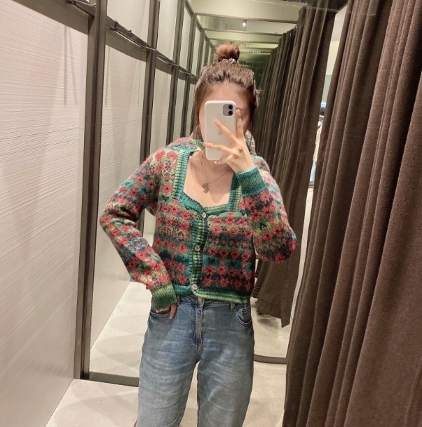 トップス カーディガン 長袖 スクエアネック デザイン ボタン 美ライン ニュアンス 編み込み 伸縮性 ヴィンテージ風 ニット カラバリ ロマンチック ナチュラル かわいい 大人可愛い きれいめ