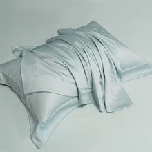シルク 枕カバー 寝具快適 睡眠 美髪 敏感 無地 洗える 抗菌 防臭 おしゃれ シンプル 寝癖軽減 まくらカバー