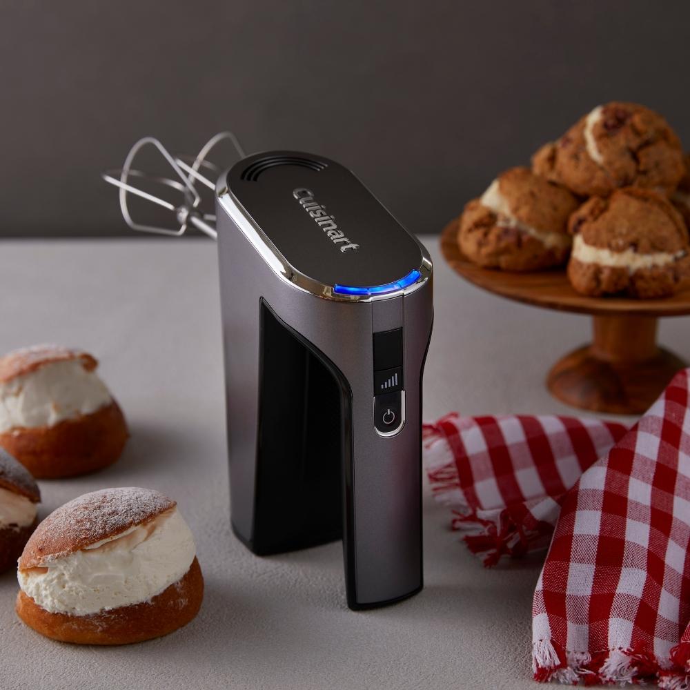 クイジナート ハンドミキサー コードレス充電式 おすすめ 軽量 コンパクト 泡立て器 洗いやすい RHM-100J