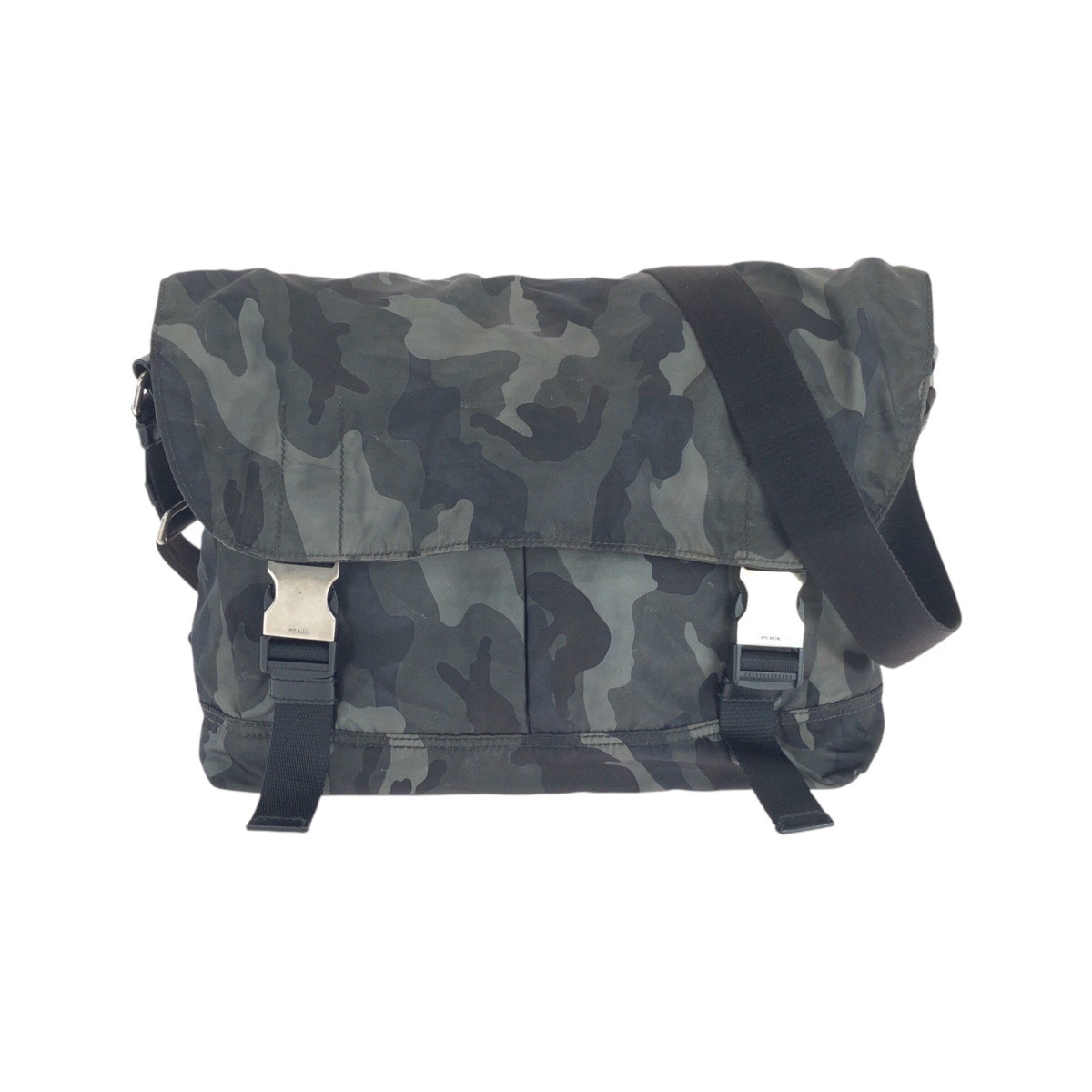 美品 テスート 三角ロゴプレート カーキ ブラック 黒 ナイロン/レザー ショルダーバッグ メッセンジャーバッグ メンズ 502498