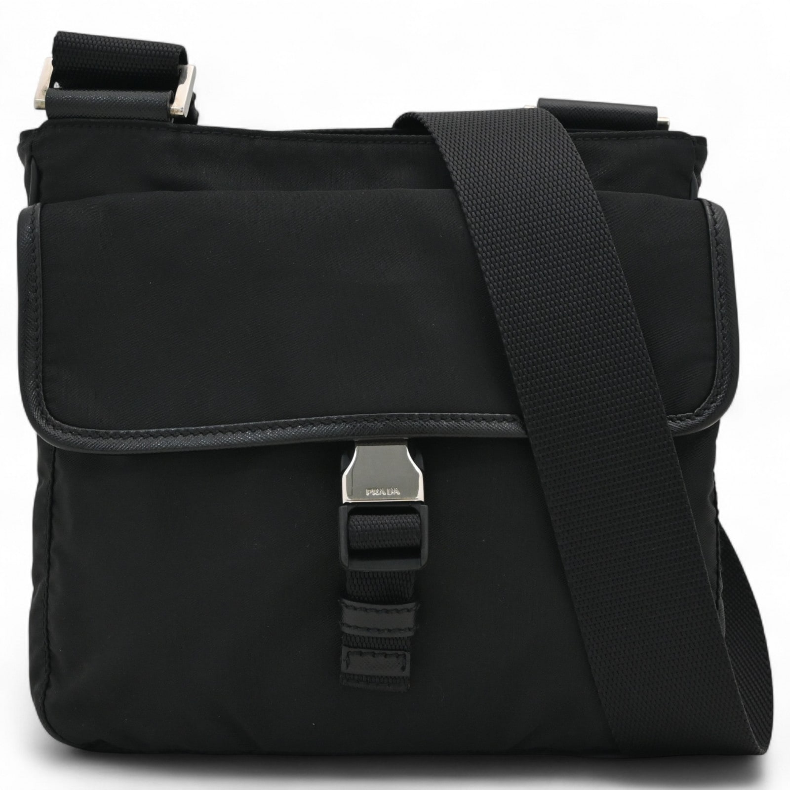 プラダ ショルダーバッグ トライアングルロゴ ブラック Bランク pr7439hg