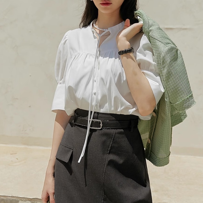 ストラップ レディース シャツ ブラウス 半袖 5分袖 リボン 前開き ボタン アメカジ かわいい 大人可愛い シンプル カジュアル レトロ こなれ感 ラフ ガーリー モード系 モダン とろみ感