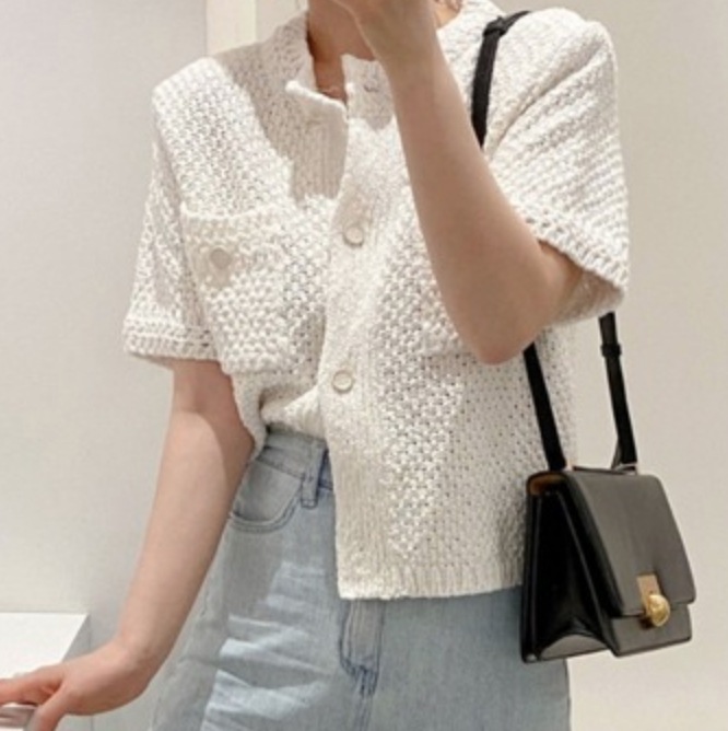 トップス デート カットソー かわいい 大人可愛い きれいめ シンプル カジュアル 大人 上品 ラウンドネック 半袖 ボタン ホワイト カーディガン 前開き 春夏 韓国 モテ コーデ 休日 旅行