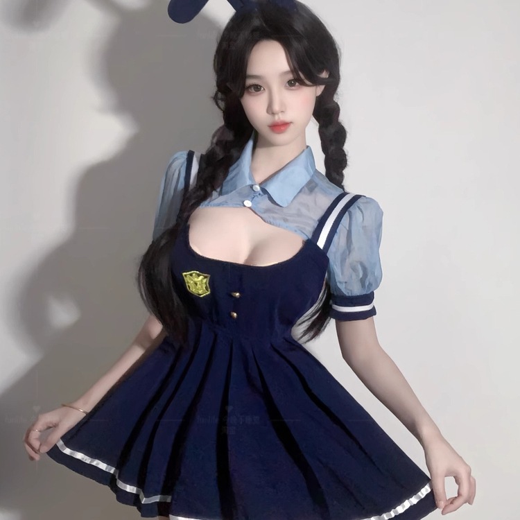 ウサギ けいさつかん朱迪cos純欲 せいふくセットメイドウサギ女役はクラブキャスターを演じて服を変えます