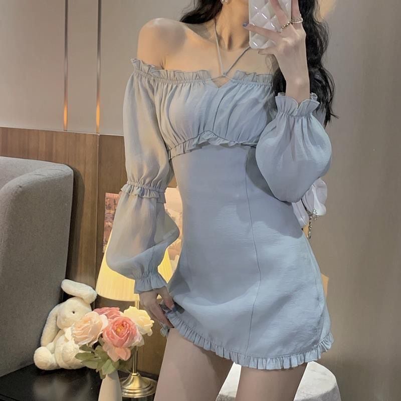 2ウェイデザイン ホルターネックストラップ オフショルダー シャーリングネック ジュリエットスリーブ