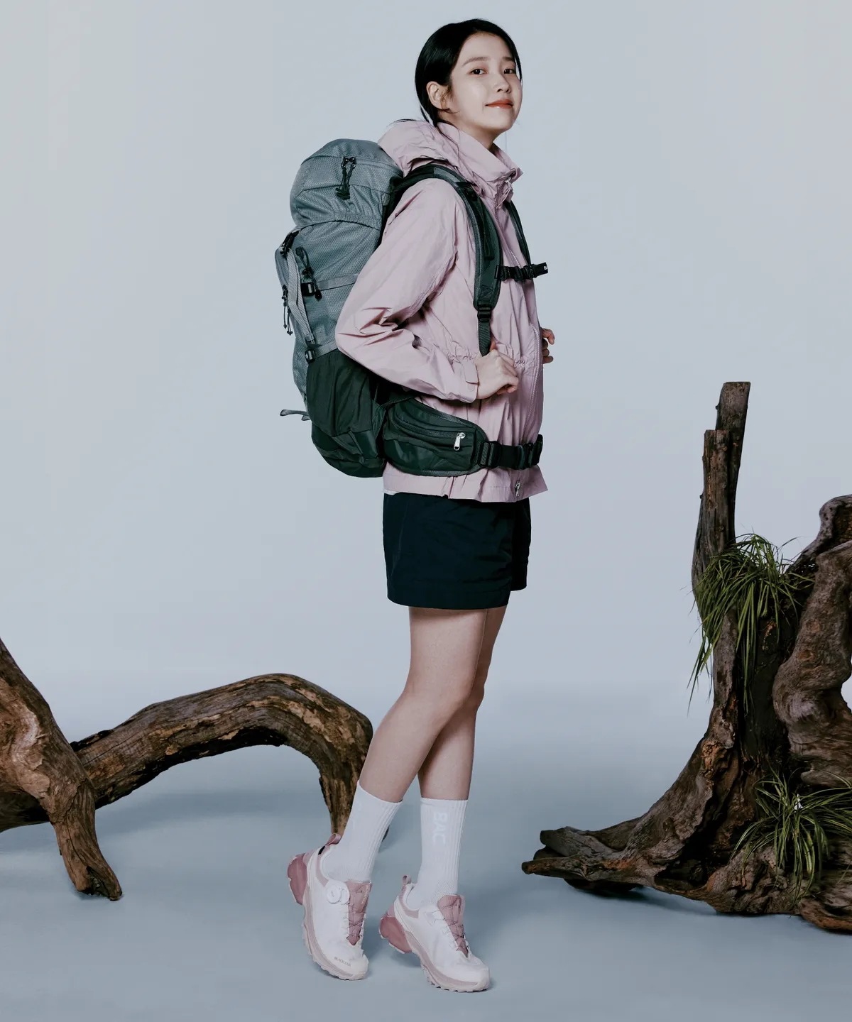 [IU着用モデル] 343 ライト ステップ GTX #2_PI 男女共用 登山靴 スニーカー 韓国の人気ブランド