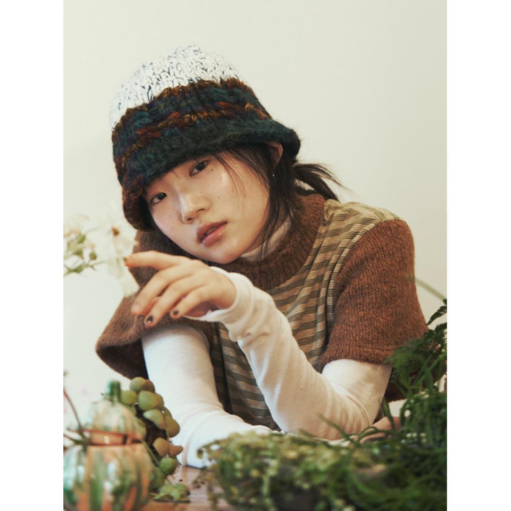 MISU A BARBE ROOM HAT NAVY