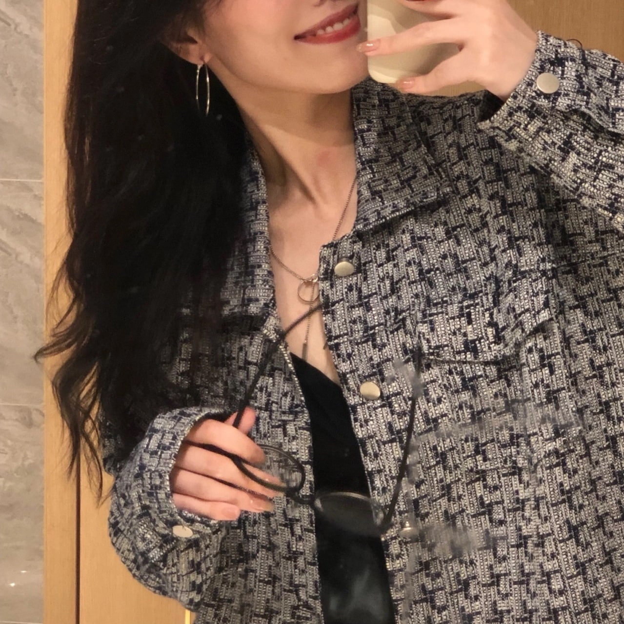 アウター ジャケット 長袖 襟付き 前開き ボタン 胸ポケット ミディアム丈 かわいい 大人可愛い きれいめ シンプル 上品 おしゃれ かっこいい カジュアル レトロ ラフ ルーズ こなれ感 個性的