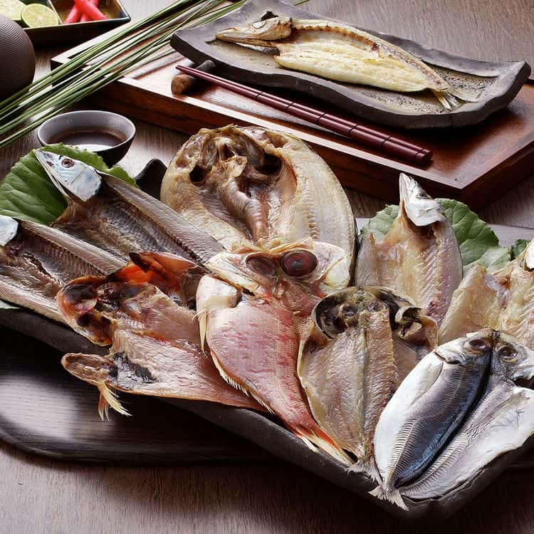 静岡 沼津「奥和」無添加干物 C 真あじ開き2枚（計120g） かます開き2枚（計160g） さんま開き2枚（計180g） 金目鯛開き2枚（計180g） ほっけ開き1枚（200g） 離島は配送不可 お